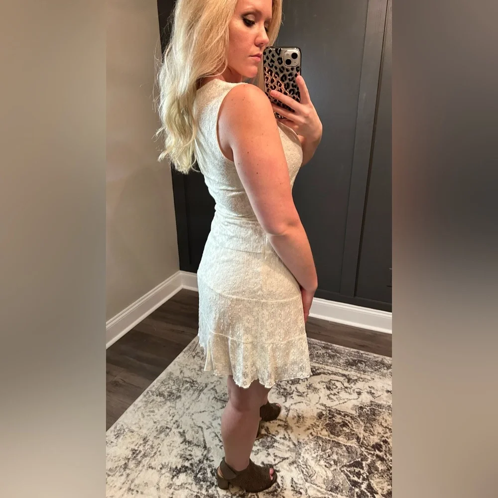 American Rag Lace Dress - Picture 4 of 5